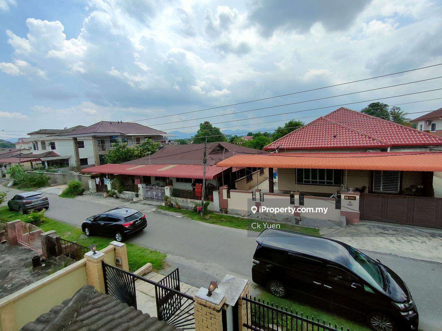 Bungalow House for Sale in Gunung Rapat, Ipoh by Ck Yuen - iProperty.com.my