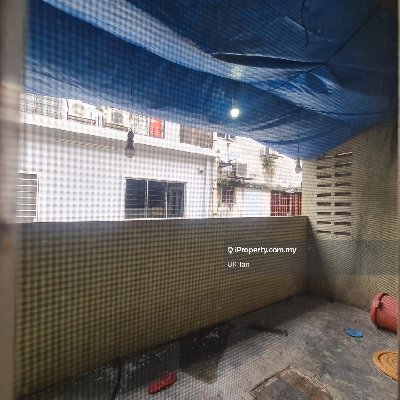 Rumah Berangkai 2 Tingkat untuk Dijual di Puchong Utama (Seksyen 12), Puchong oleh UK Tan - iProperty.com.my