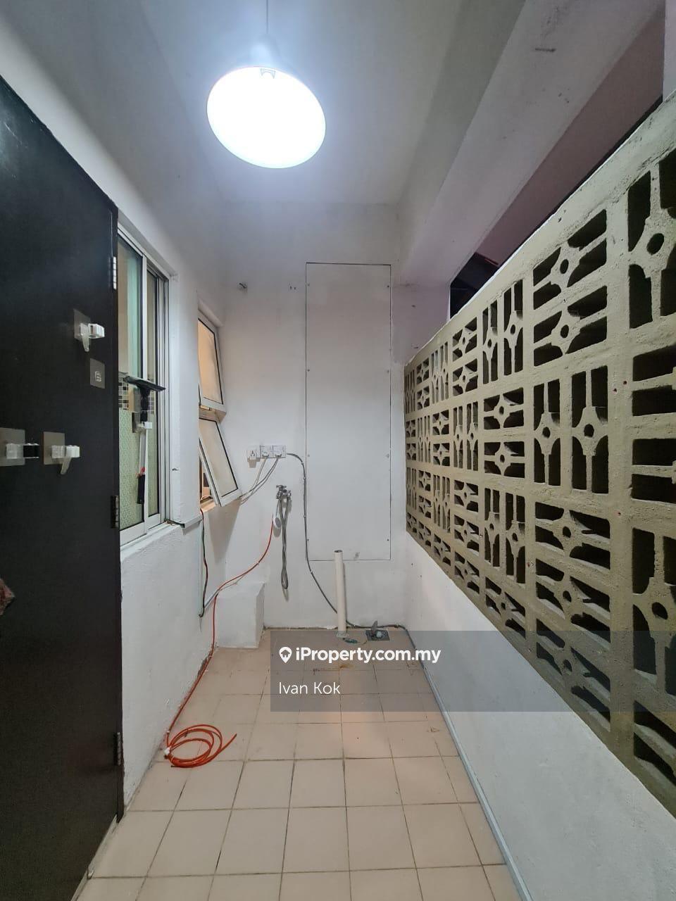 Condominium for Sale in Armanee Terrace by Ivan Kok - iProperty.com.my