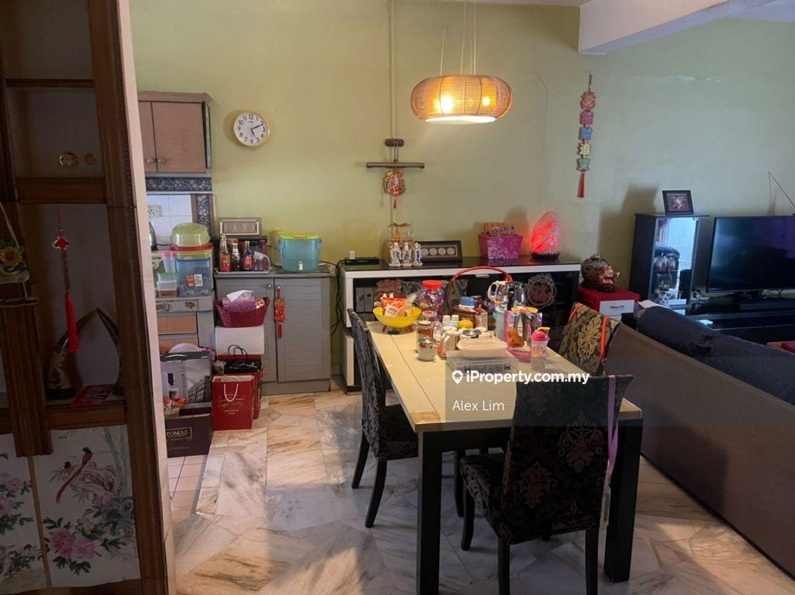 Kondominium untuk Dijual di Petaling Indah Condominiums oleh Alex Lim - iProperty.com.my