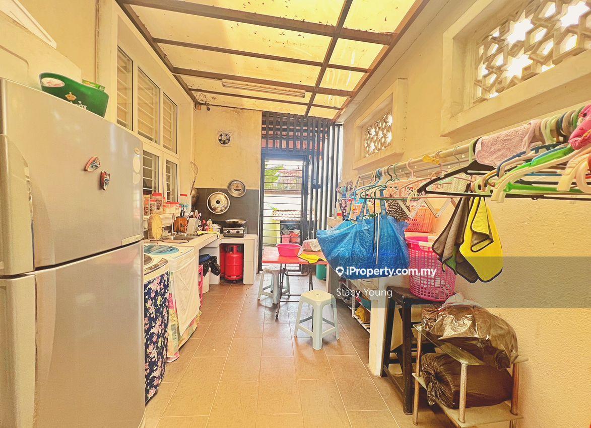 Bungalow House for Sale in Bandar Mahkota Cheras, Cheras by Stacy Young - iProperty.com.my