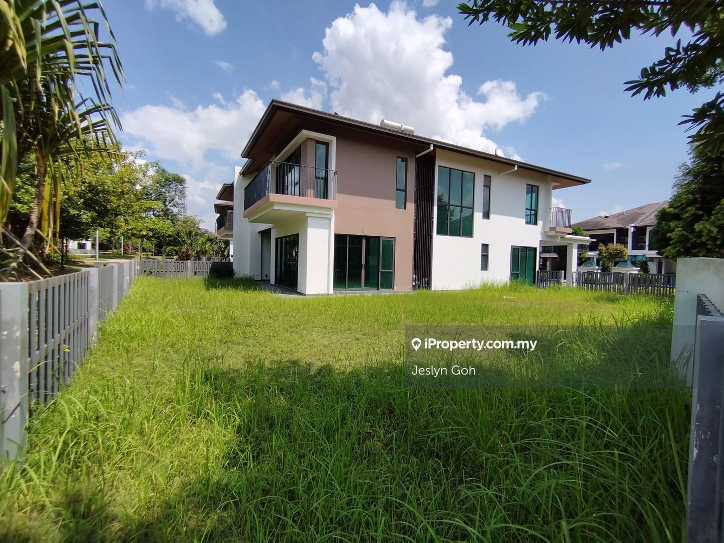 Rumah Berkembar untuk Dijual di Setia Eco Glades, Lepironia Garden, Cyberjaya oleh Jeslyn Goh - iProperty.com.my