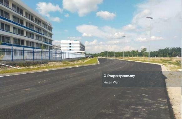 Industrial Land for Sale in Tmn Perindustrian Pekan Nenas 1, Pekan Nanas by Helen Wan - iProperty.com.my