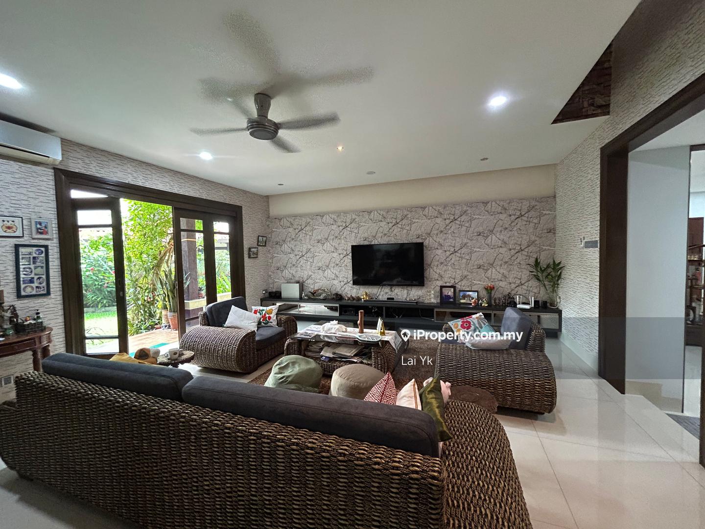 Bungalow House for Sale in Temasya Glenmarie, Glenmarie by Lai Yk - iProperty.com.my