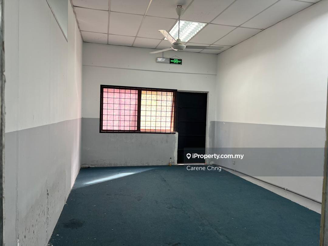 Shop-Office for Sale in Taman Sepakat Indah, Kajang by Carene Chng - iProperty.com.my
