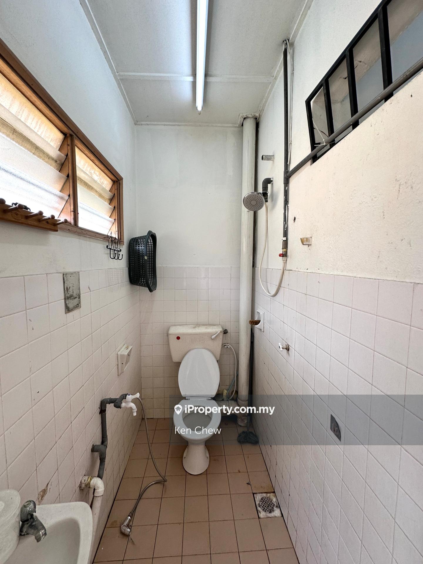 Apartment for Rent in Dahlia Apartment by Ken Chew - iProperty.com.my