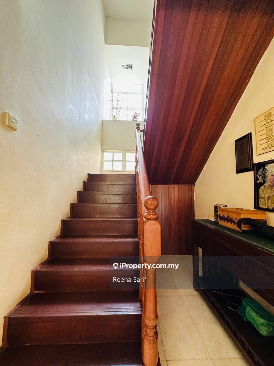 Banglo untuk Dijual di Bungalow Double Storey SS2 Pj, Petaling Jaya oleh Reena Sarif - iProperty.com.my