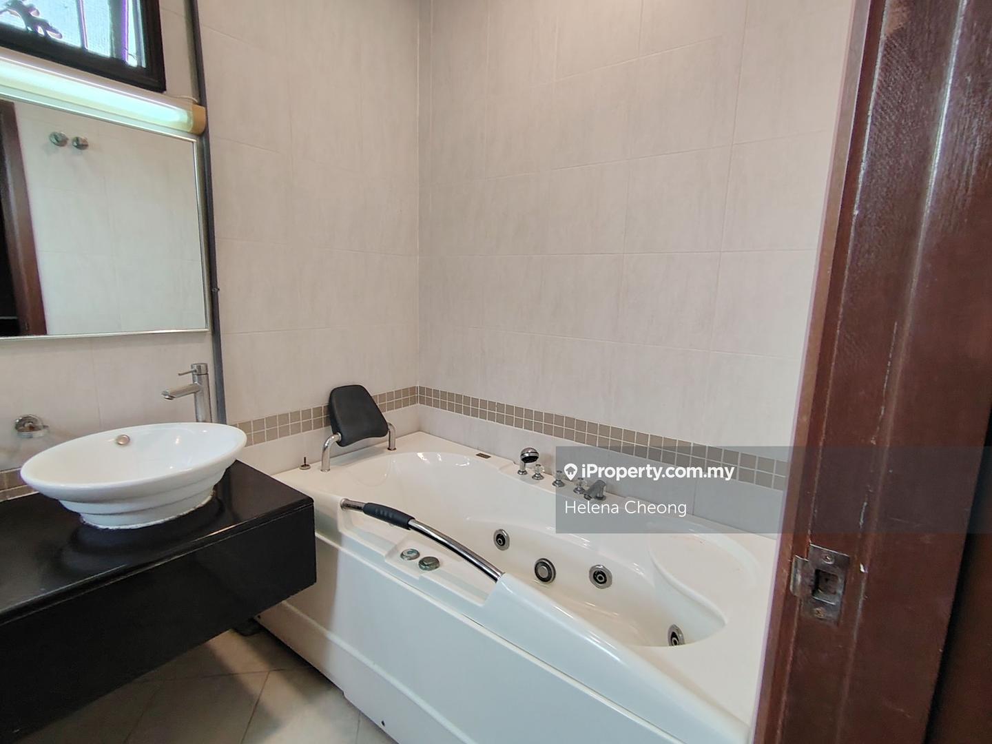 Bungalow House for Sale in Setia Eco Park, Setia Alam by Helena Cheong - iProperty.com.my