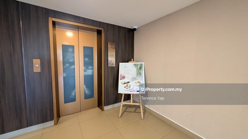 Service Residence for Sale in Banyan Tree Signatures by Terence Yap - iProperty.com.my