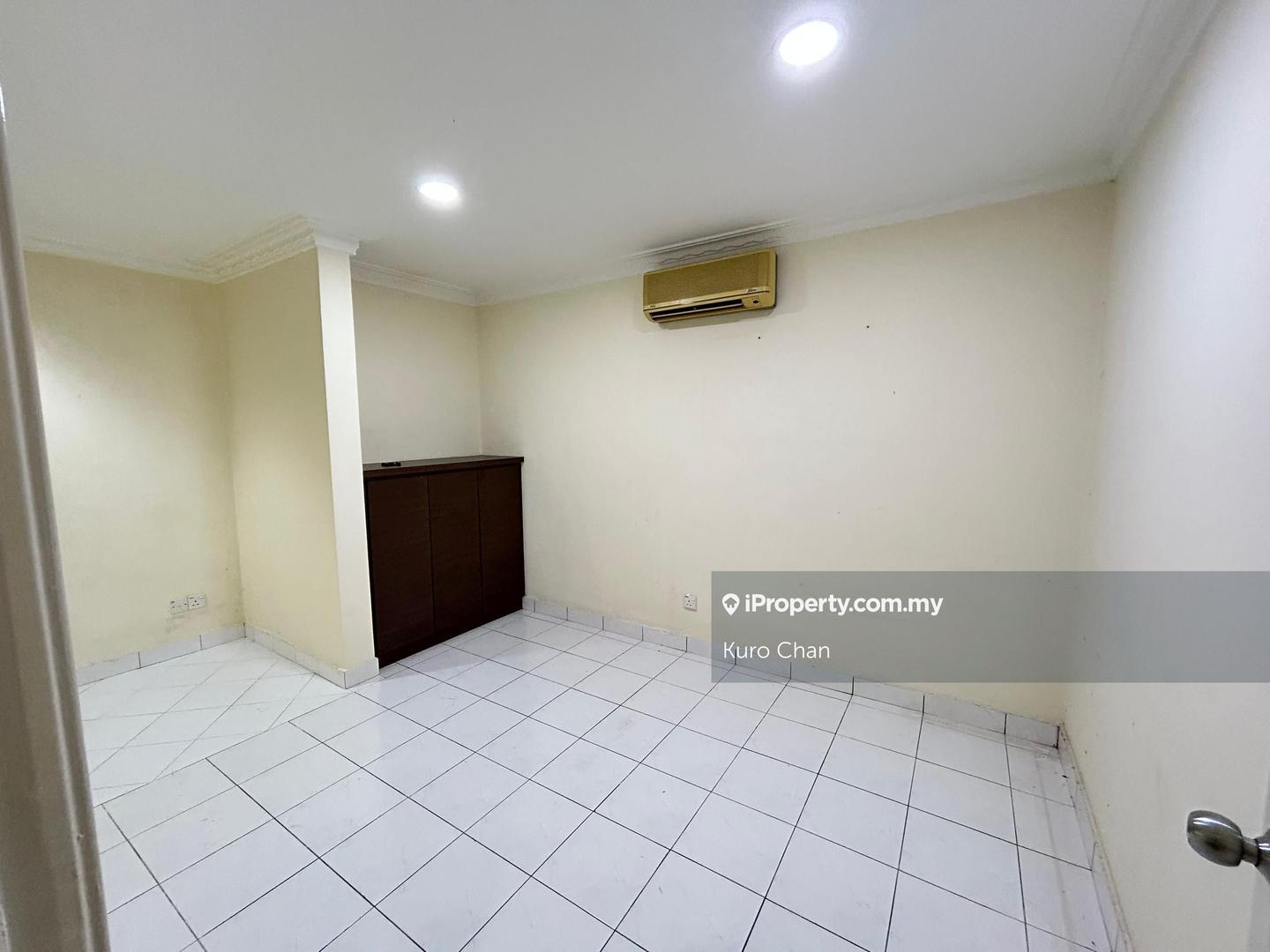 2-storey Terraced House for Sale in BK 5,BK 5B,BK 6,BK 7,BK 8,Bandar Kinrara, Puchong, Bandar Kinrara by Kuro Chan - iProperty.com.my