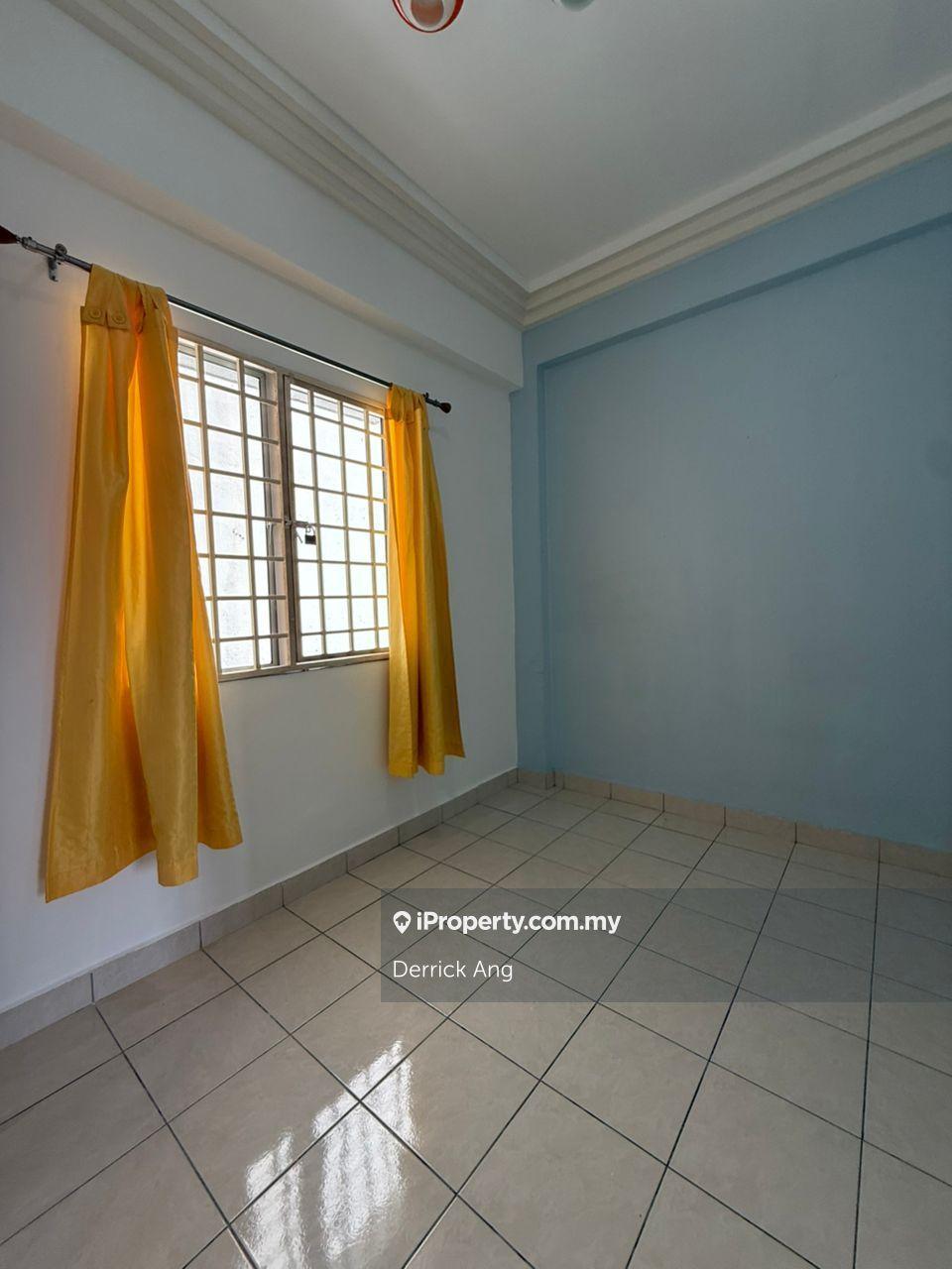 Apartment for Sale in Pangsapuri Seri Galaksi by Derrick Ang - iProperty.com.my