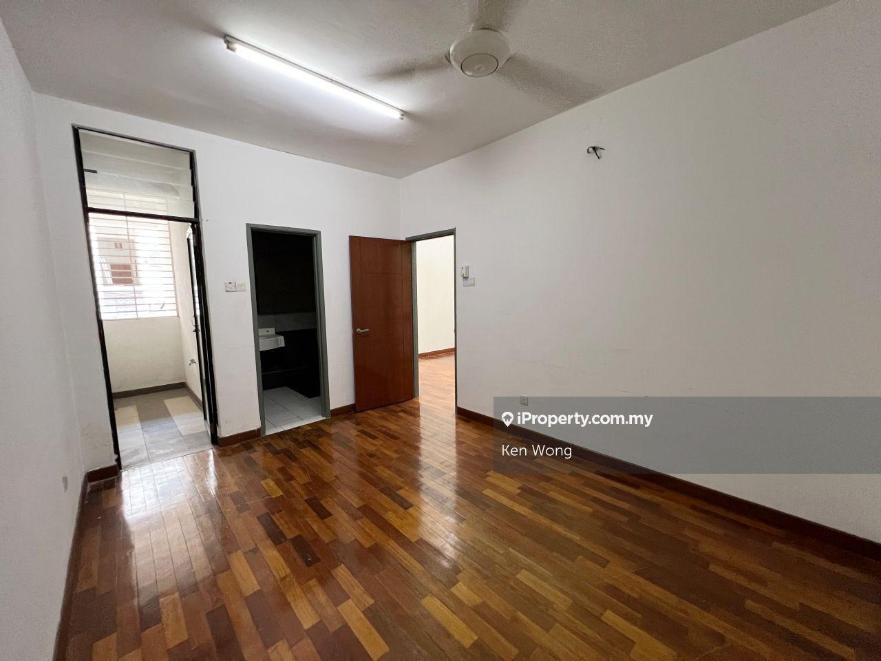Rumah Berangkai 2.5 Tingkat untuk Dijual di Bandar Puteri Puchong, Puchong oleh Ken Wong - iProperty.com.my