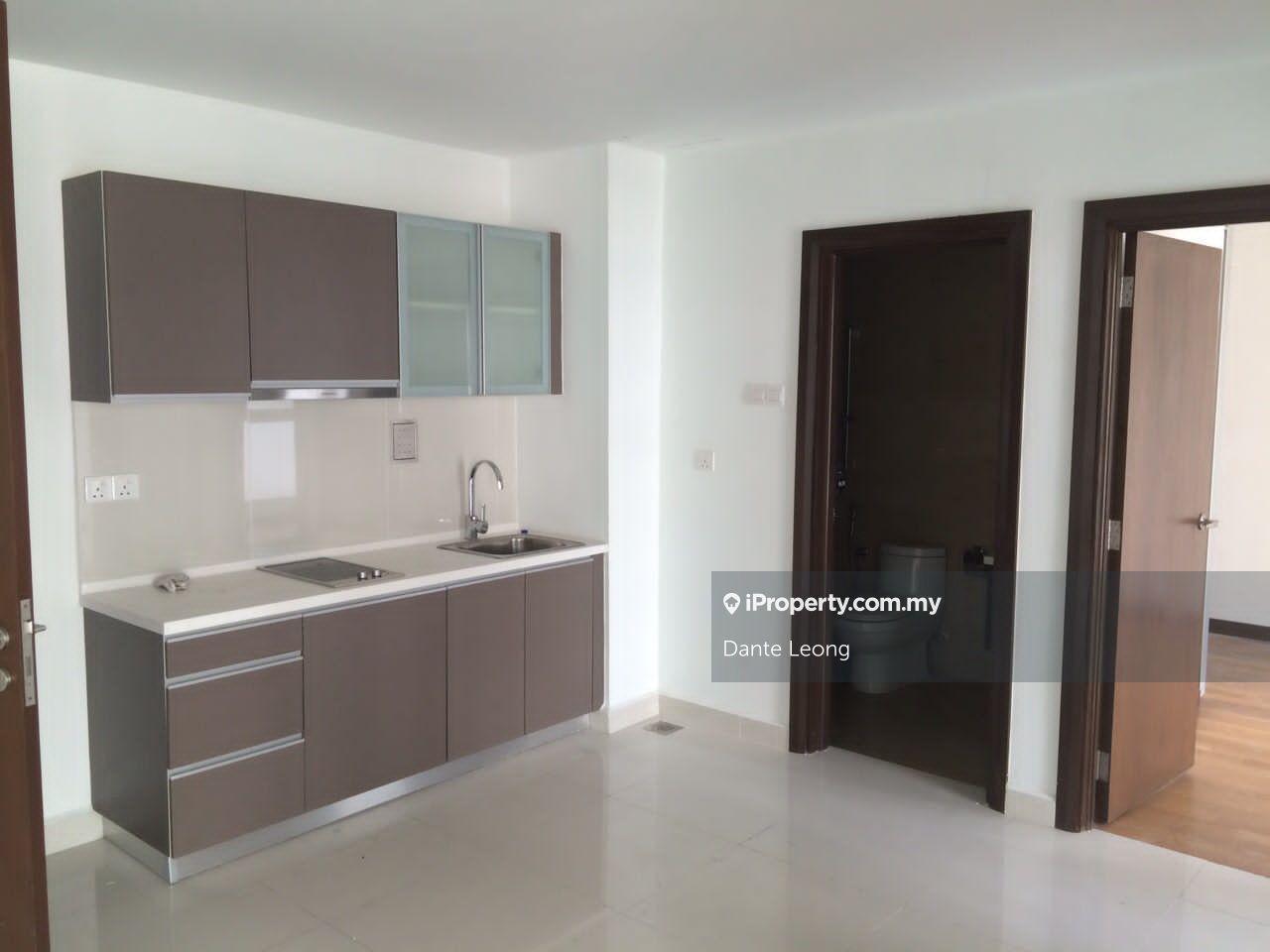 Service Residence for Sale in Regalia Residence by Dante Leong - iProperty.com.my