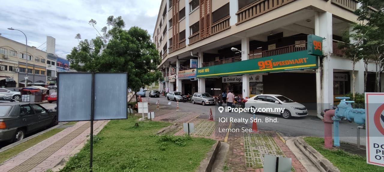 Condominium for Sale in Petaling Indah Condominiums by Lemon See - iProperty.com.my