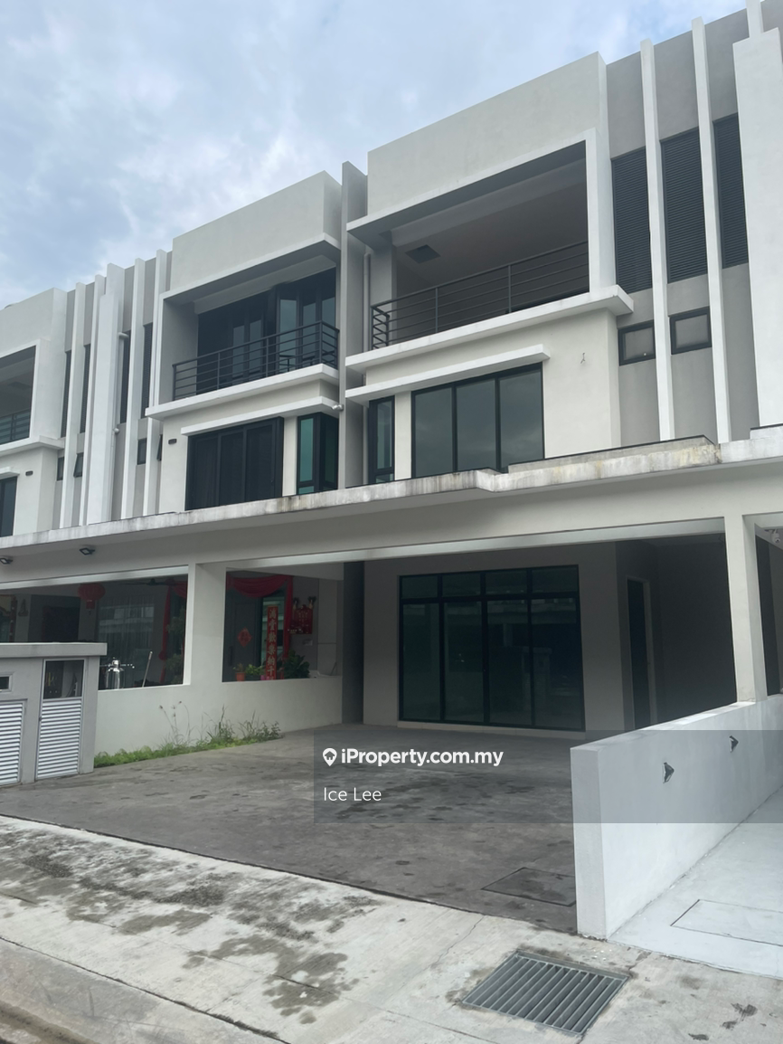 Rumah Berangkai 3 Tingkat untuk Dijual di Idaman grand residence, Taman sentosa, Klang, Klang oleh Ice Lee - iProperty.com.my