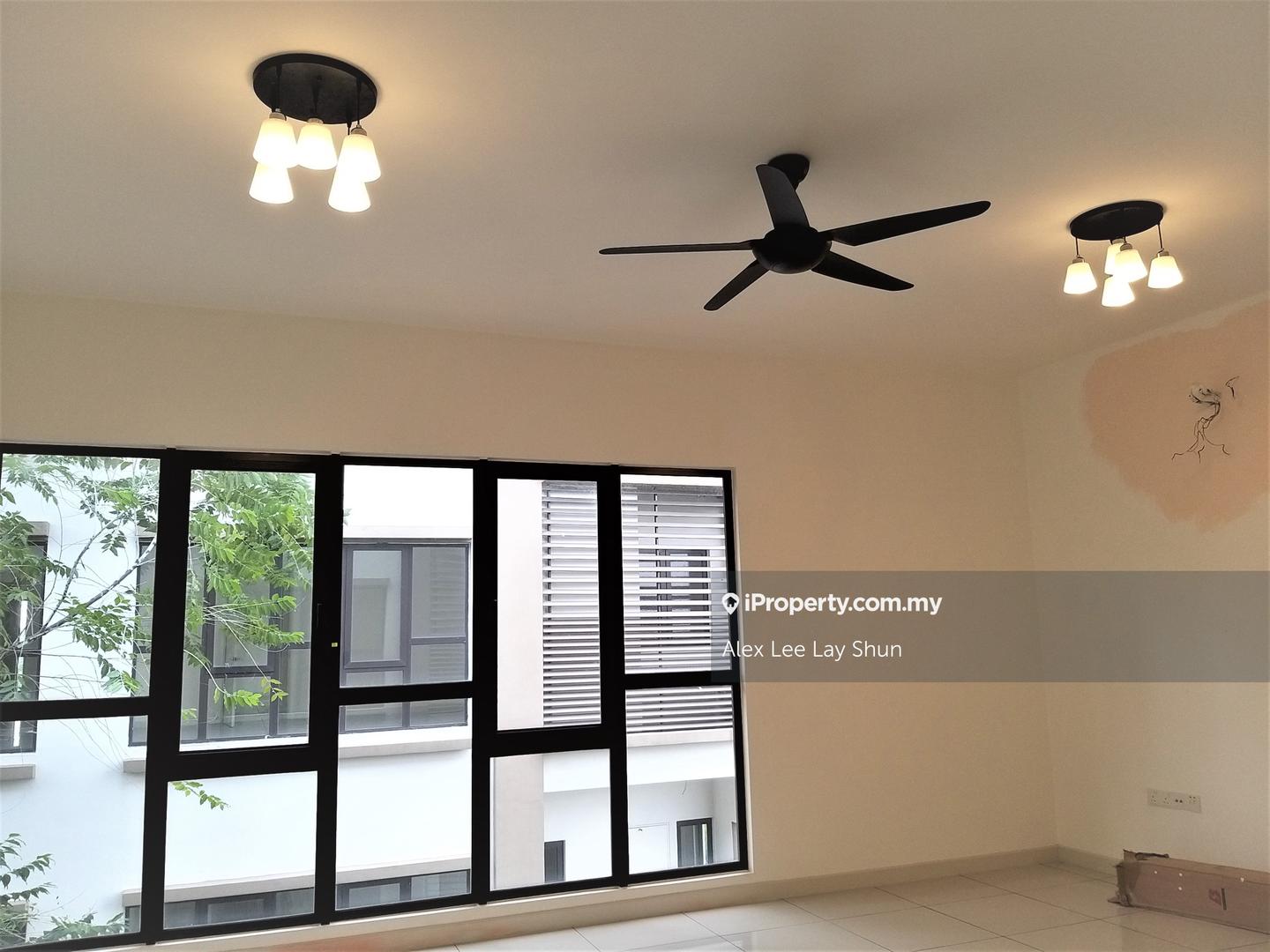 Rumah Bandar untuk Disewa di Bandar Sierra 16, Puchong oleh Alex Lee Lay Shun - iProperty.com.my