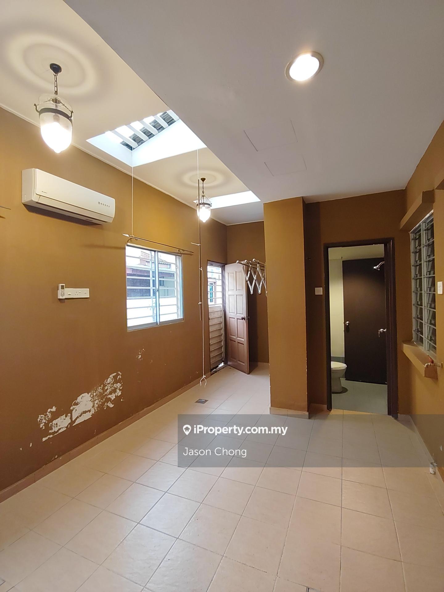 Rumah Berangkai 2 Tingkat untuk Dijual di Bandar Botanic, Klang oleh Jason Chong - iProperty.com.my