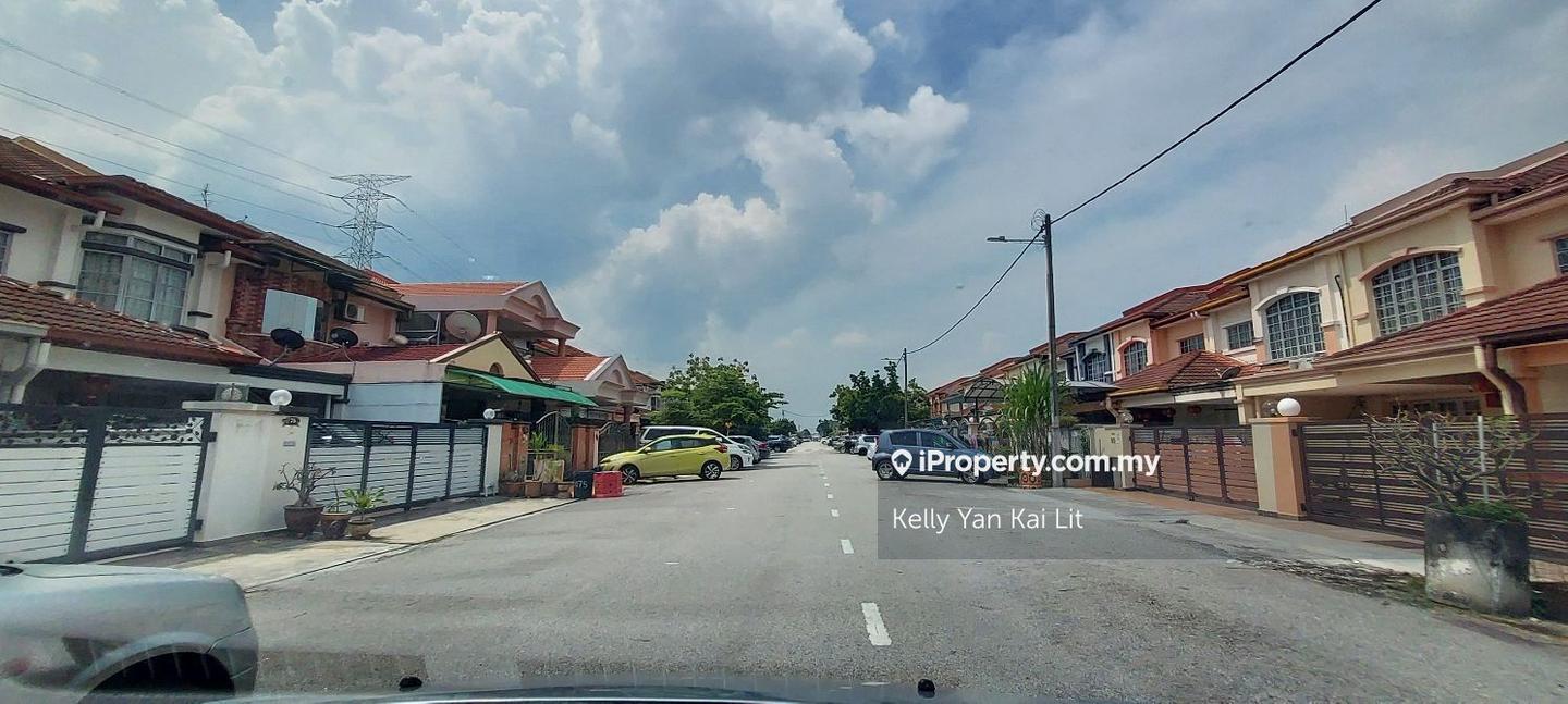 Rumah Berangkai 2 Tingkat untuk Dijual di Bandar Bukit Tinggi 2, Klang oleh Kelly Yan Kai Lit - iProperty.com.my