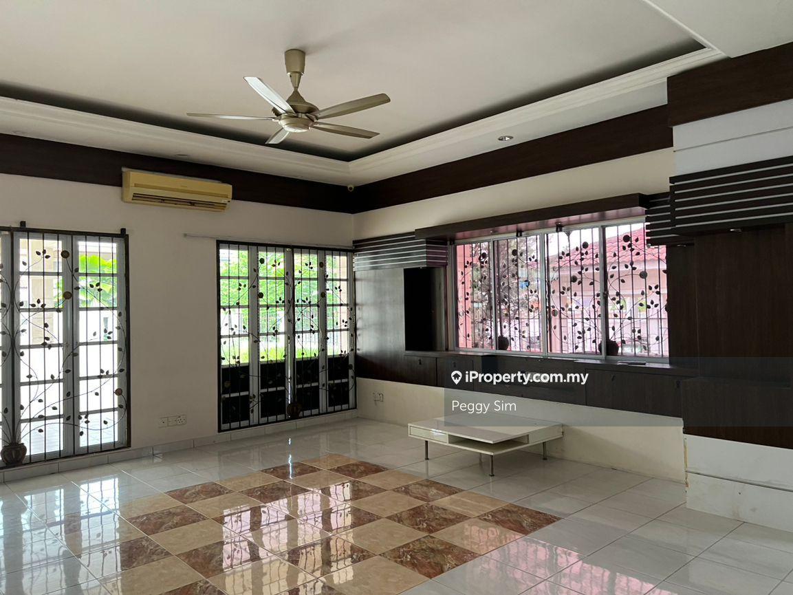 Rumah Berkembar untuk Dijual di Bandar Puteri Puchong, Puchong oleh Peggy Sim - iProperty.com.my