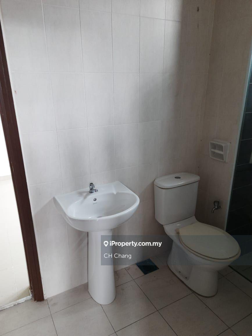 Rumah Berkembar untuk Disewa di Batu Ferringhi, George Town oleh CH Chang - iProperty.com.my