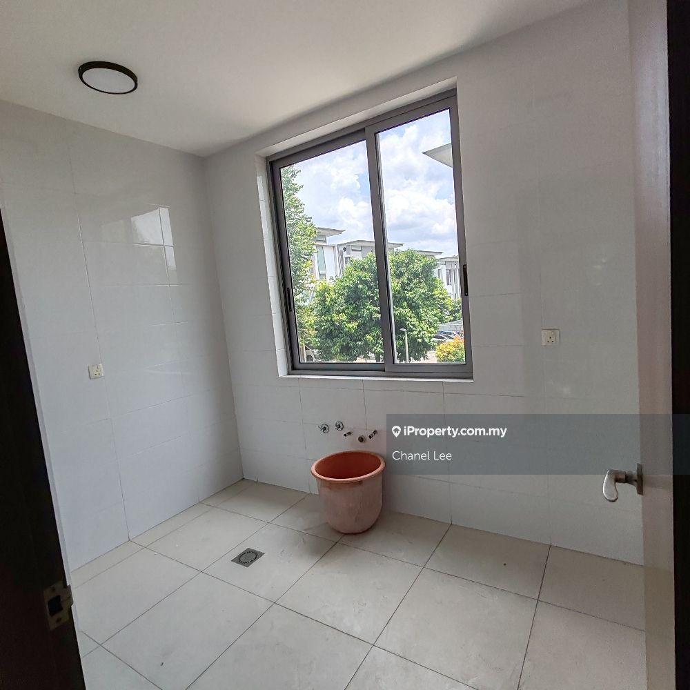 3-storey Terraced House for Sale in Sierramas, Sungai Buloh by Chanel Lee - iProperty.com.my