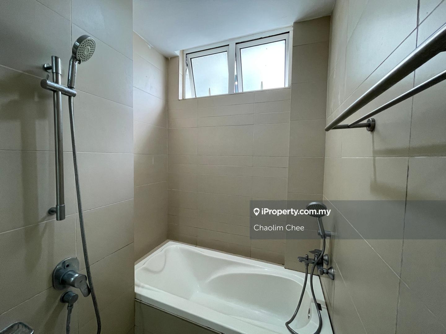 Kondominium untuk Dijual di Sri Putramas III / Royal Regent oleh Chaolim Chee - iProperty.com.my