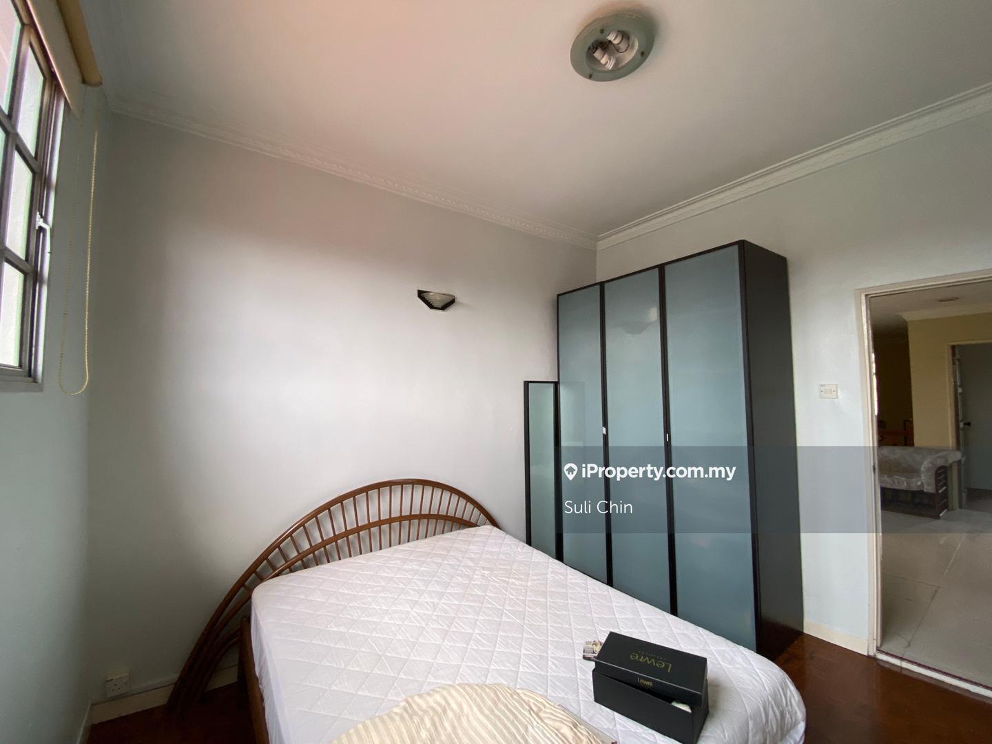 Banglo untuk Dijual di Taman Overseas Union (Taman Oug), Jalan Klang Lama (Old Klang Road) oleh Suli Chin - iProperty.com.my