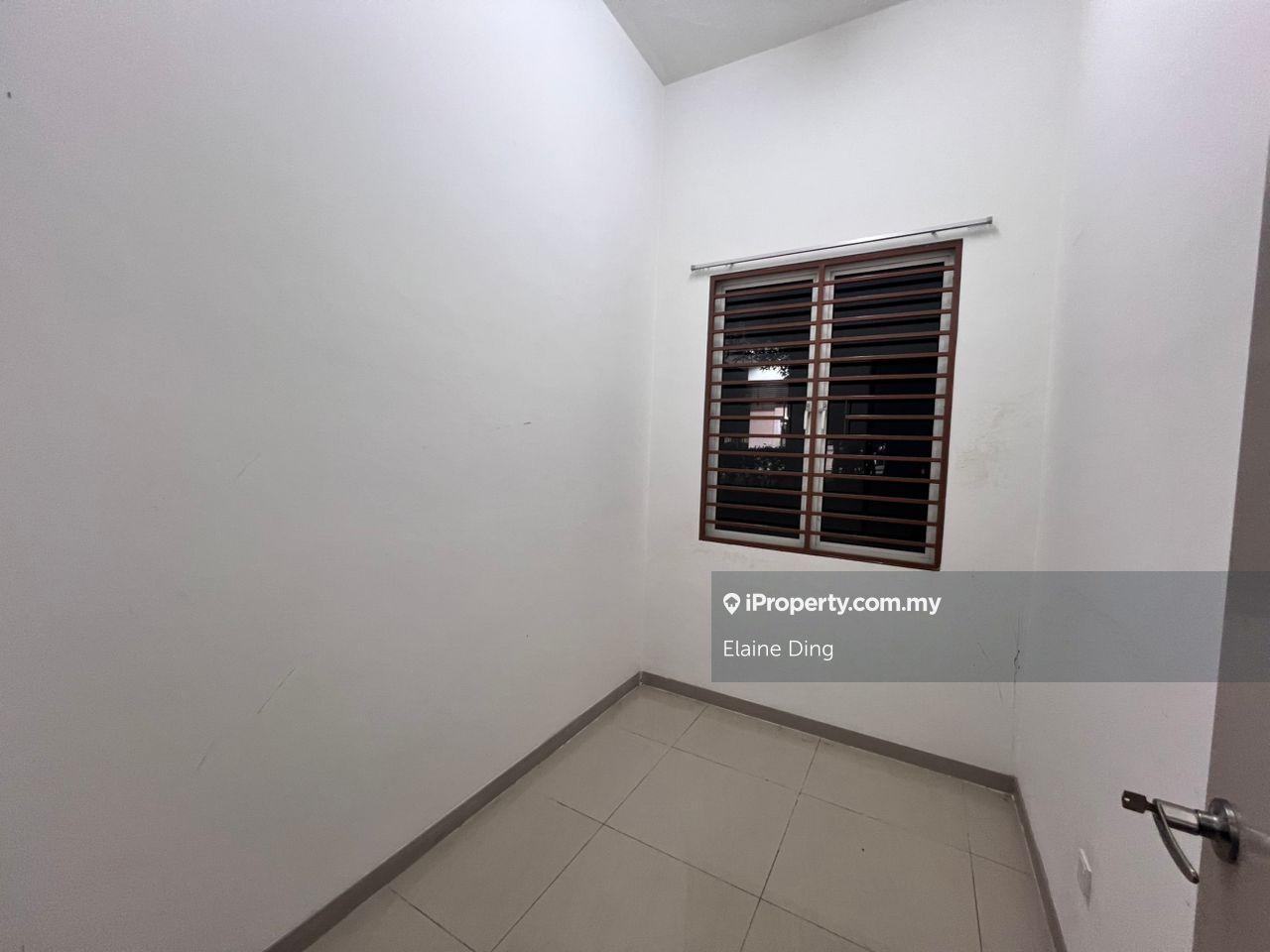 Rumah Berangkai 2 Tingkat untuk Disewa di Taman Semanja, Kajang oleh Elaine Ding - iProperty.com.my