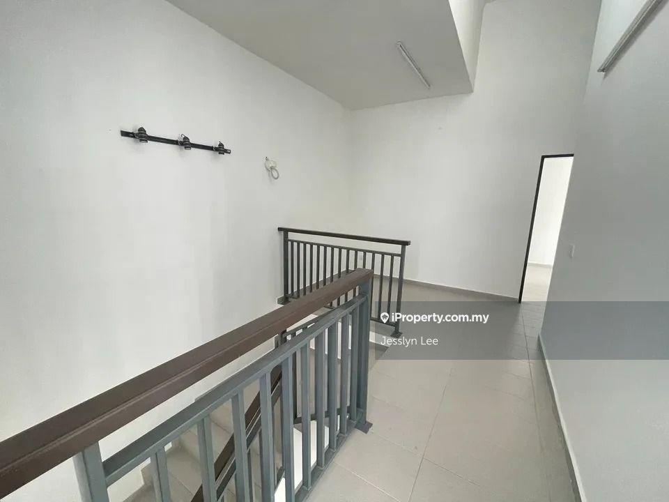 Rumah Berkembar untuk Dijual di [Cheapest][Spacious]Setia Ecohill 2 Cluster Semi D, Semenyih oleh Jesslyn Lee - iProperty.com.my