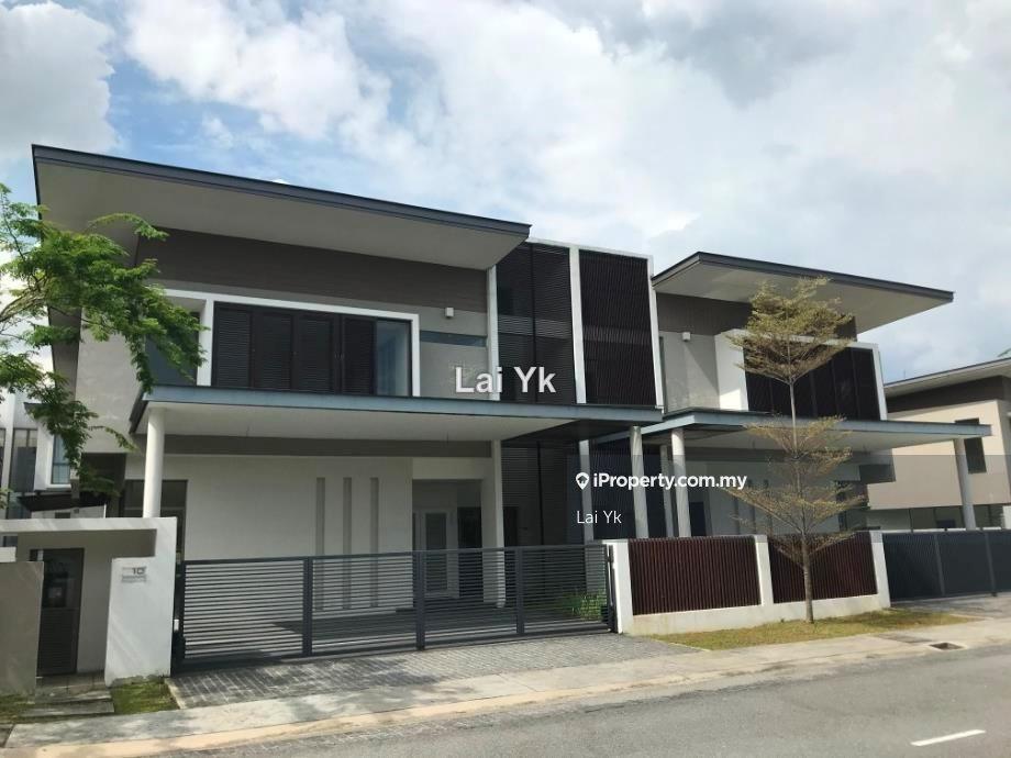 Semi-Detached House for Sale in Temasya Glenmarie, Glenmarie by Lai Yk - iProperty.com.my