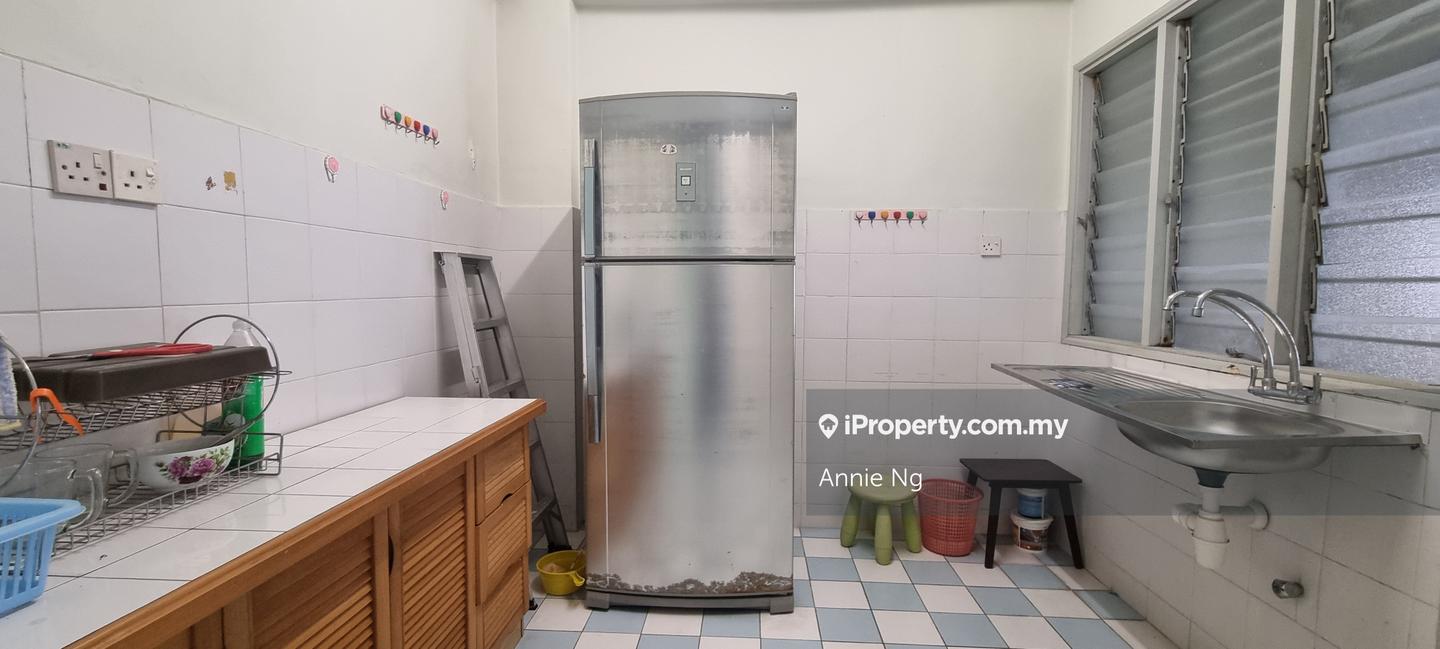 Pangsapuri untuk Dijual di Seri Puri oleh Annie Ng - iProperty.com.my