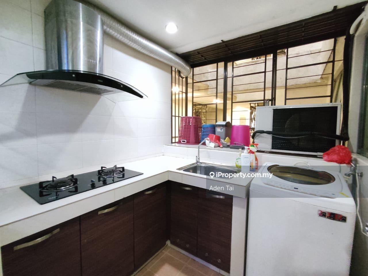 Service Residence for Sale in D'Alamanda by Aden Tai - iProperty.com.my