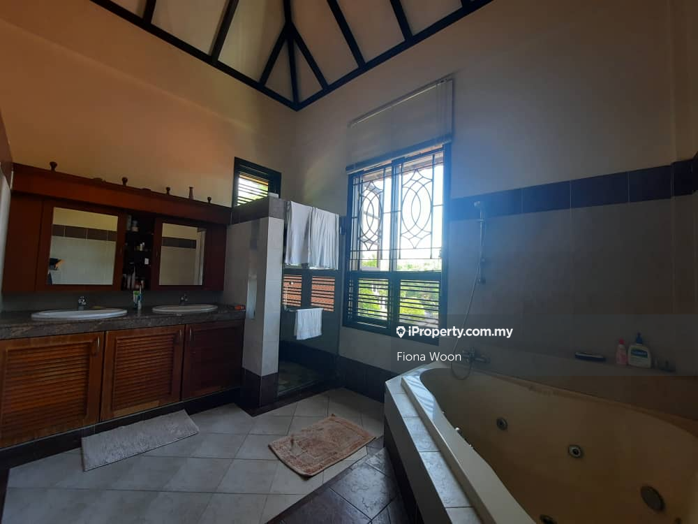 Banglo untuk Dijual di Ayer Keroh, Melaka oleh Fiona Woon - iProperty.com.my