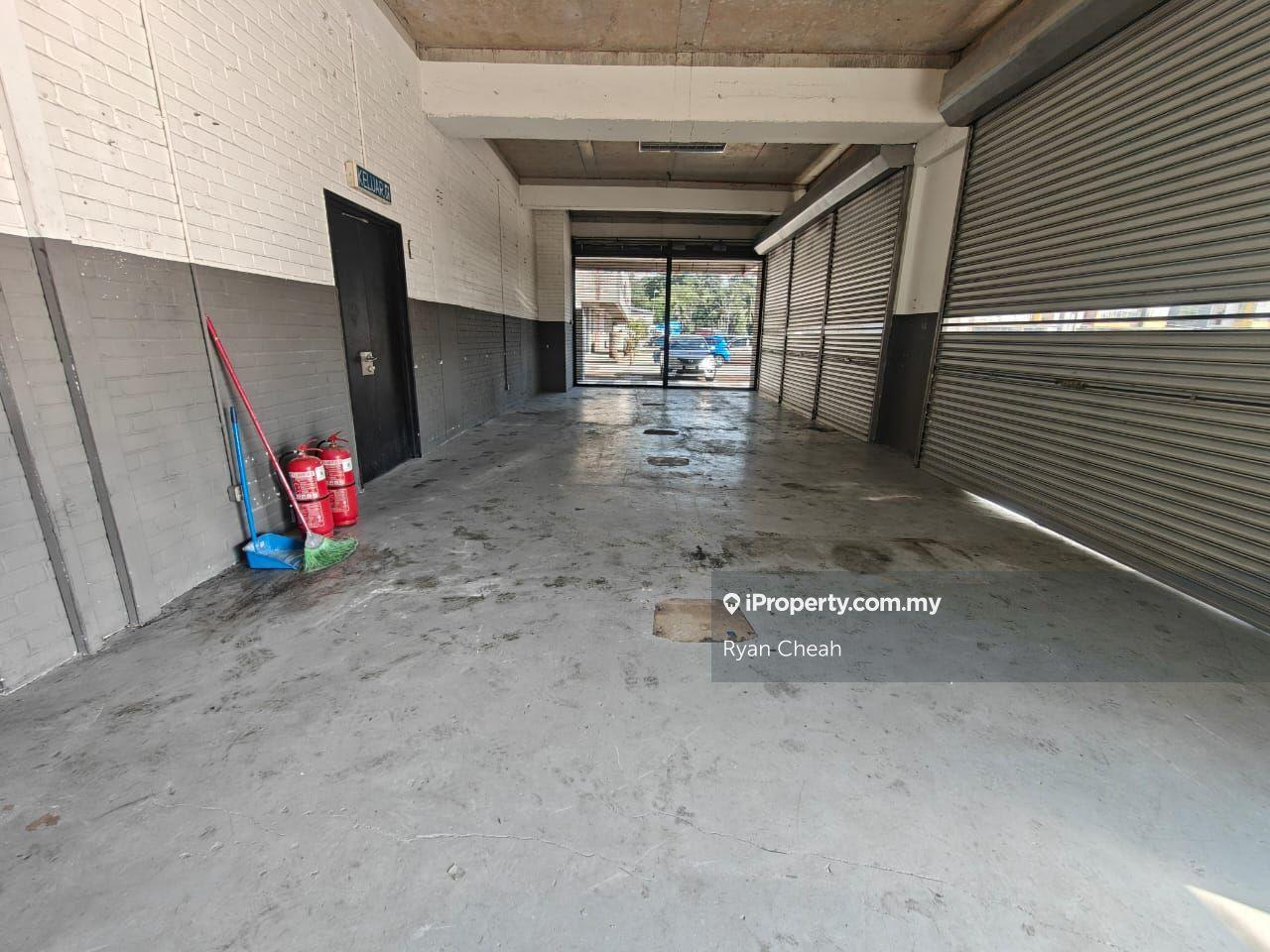 Pejabat untuk Disewa di Hospital Sungai Buloh, Sungai Buloh oleh Ryan Cheah - iProperty.com.my