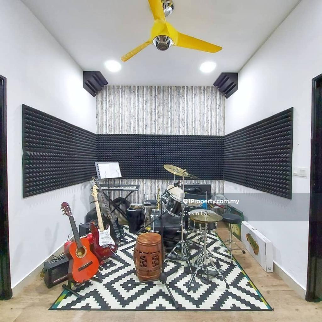 Rumah Berangkai 3 Tingkat untuk Dijual di Kinrara Residence, Puchong oleh Calvin Lo - iProperty.com.my