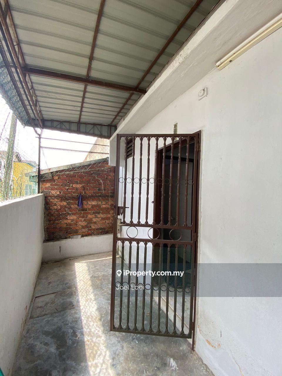 1-storey Terraced House for Sale in Taman Ungku Tun Aminah, Skudai by Joel Looi - iProperty.com.my