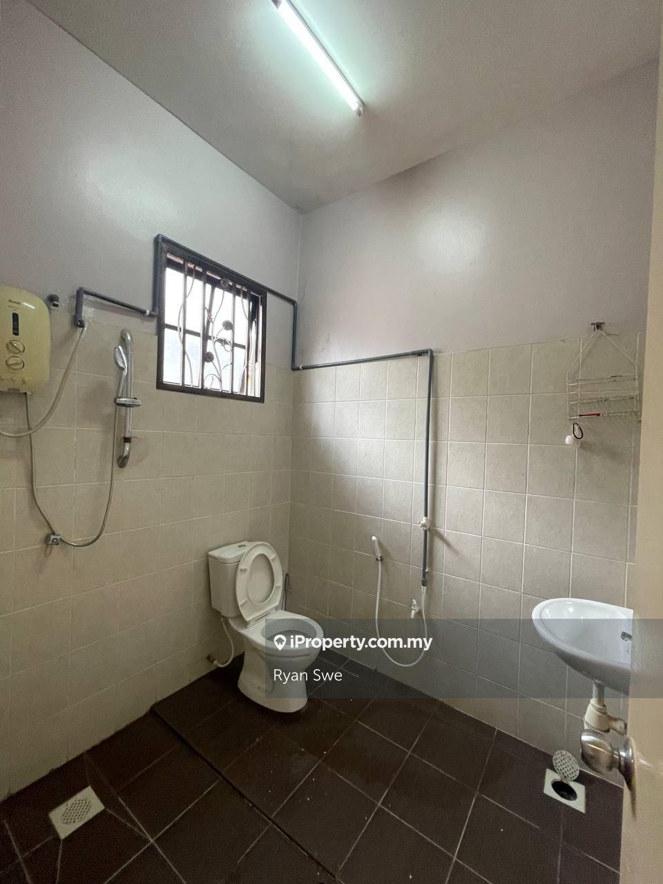Semi-Detached House for Sale in Bandar Nusaputra, Puchong by Ryan Swe - iProperty.com.my