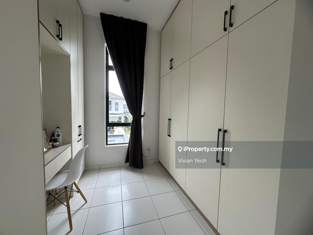 2-storey Terraced House for Sale in Bandar Puncak Alam, Puncak Alam by Vivian Yeoh - iProperty.com.my