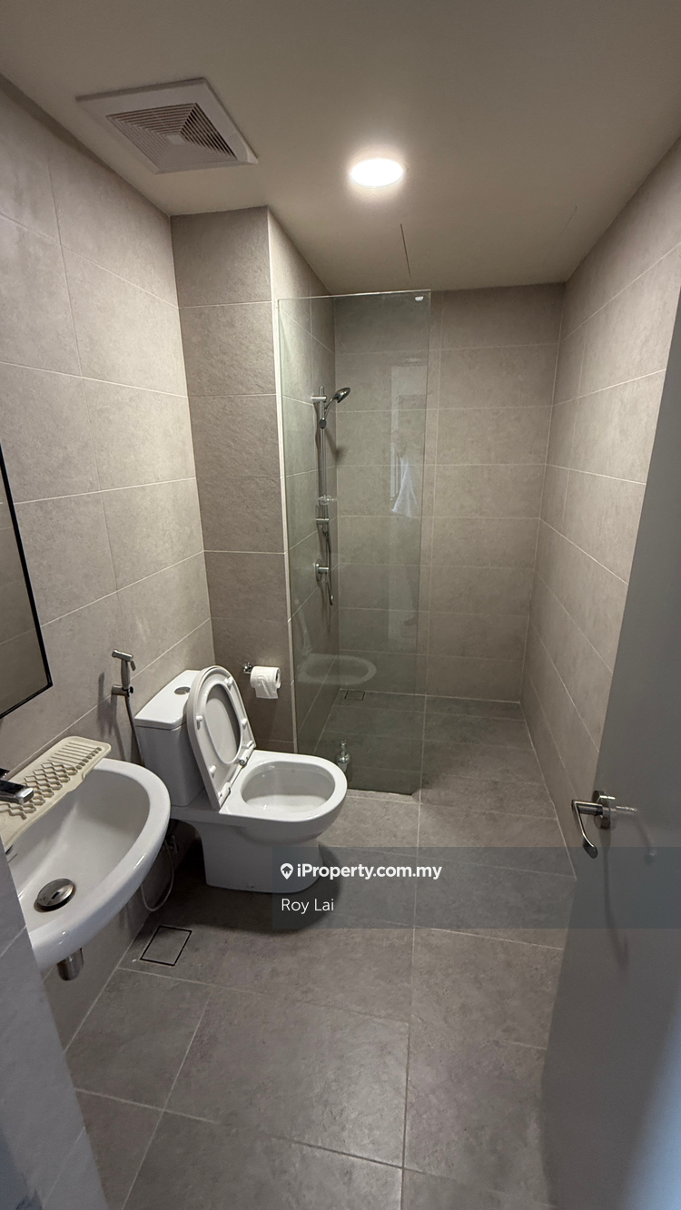 Service Residence for Sale in 8th & Stellar by Roy Lai - iProperty.com.my