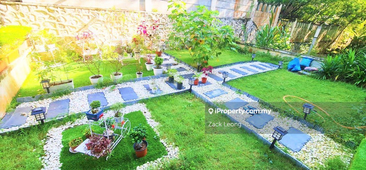 Condominium for Sale in Bayan Villa, Seri Kembangan by Zack Leong - iProperty.com.my