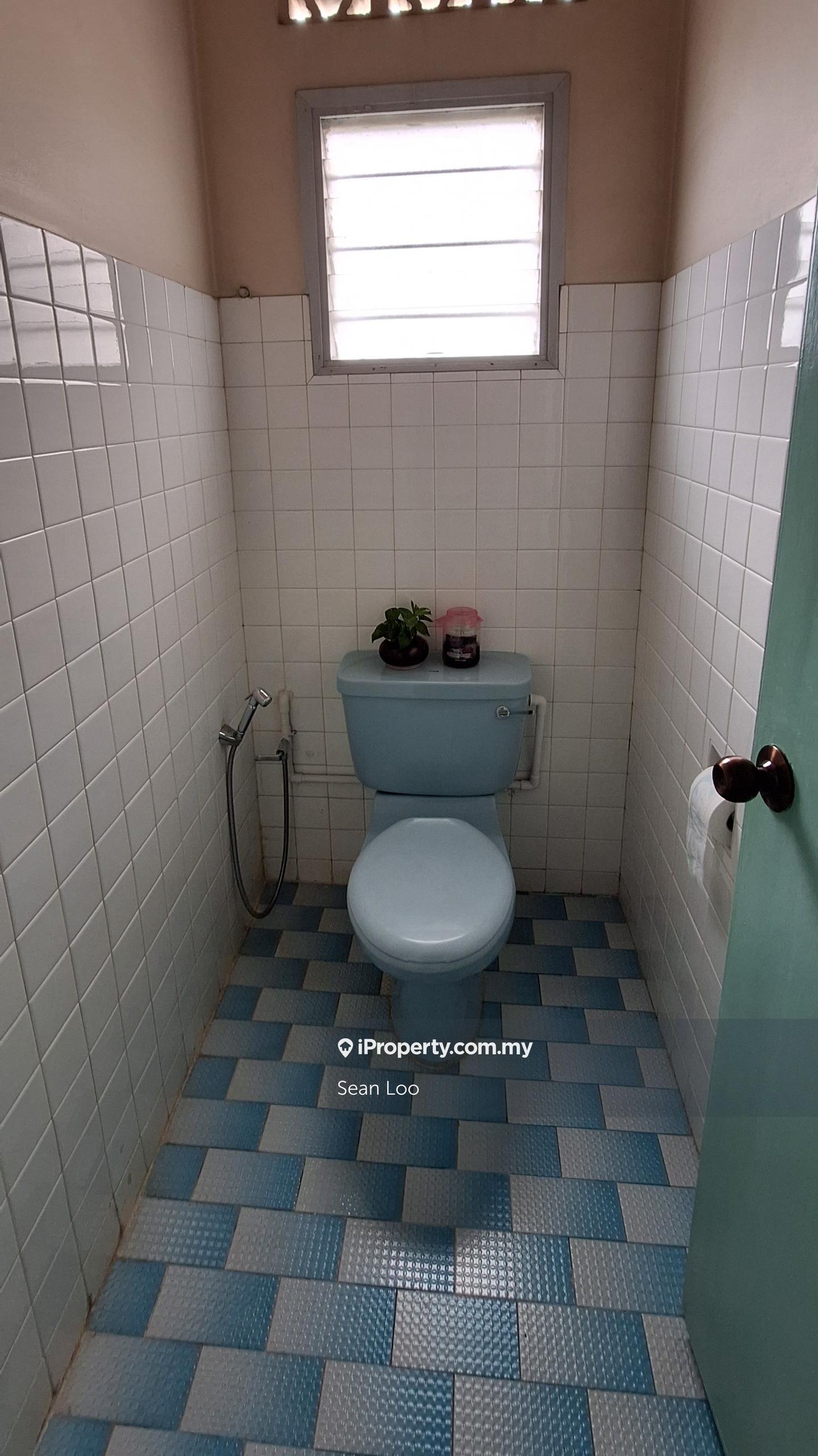 Bungalow House for Sale in Taman Million, Jalan Ipoh by Sean Loo - iProperty.com.my