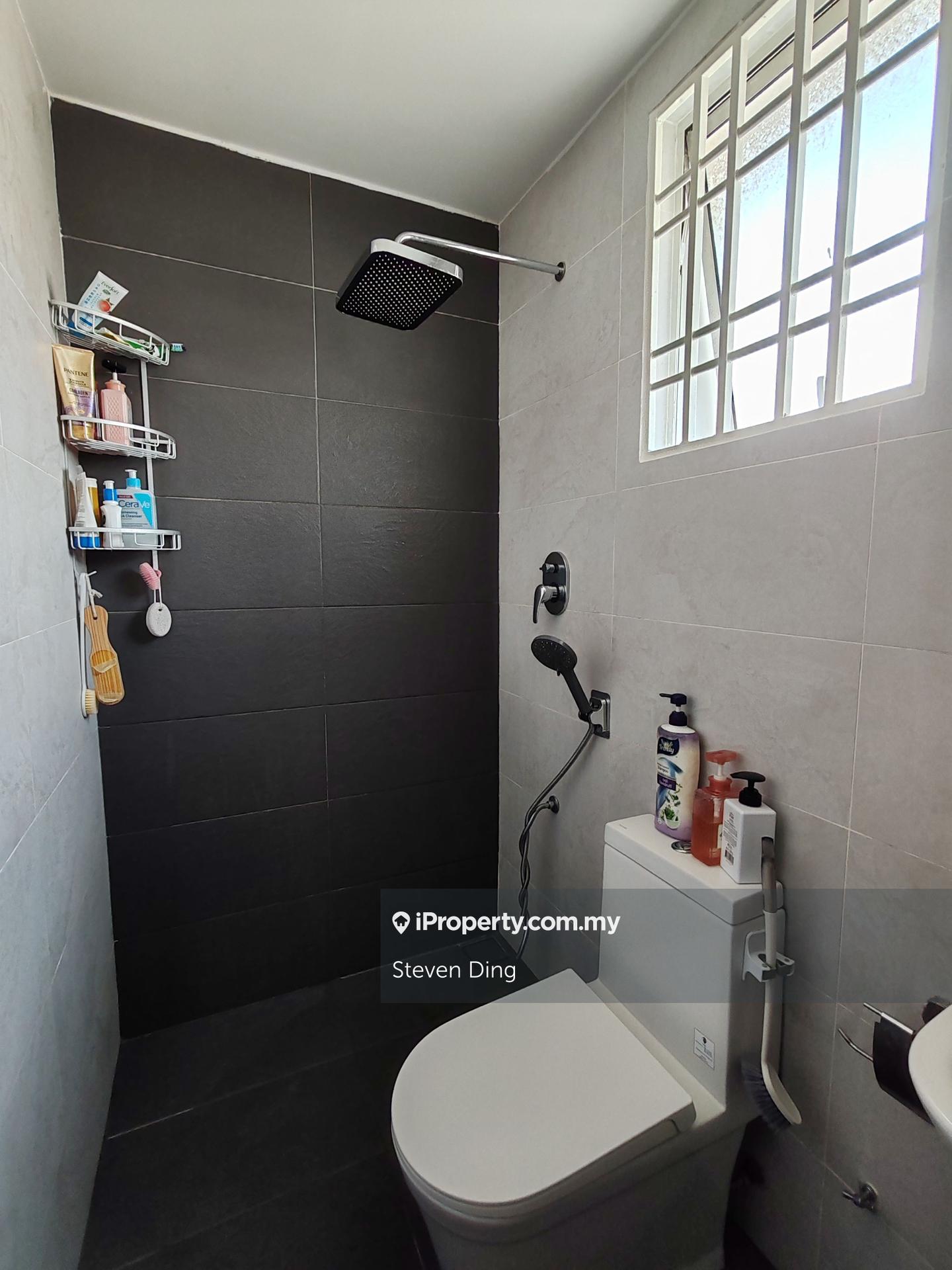 Cluster House for Sale in Setia Impian 5, Setia Alam by Steven Ding - iProperty.com.my