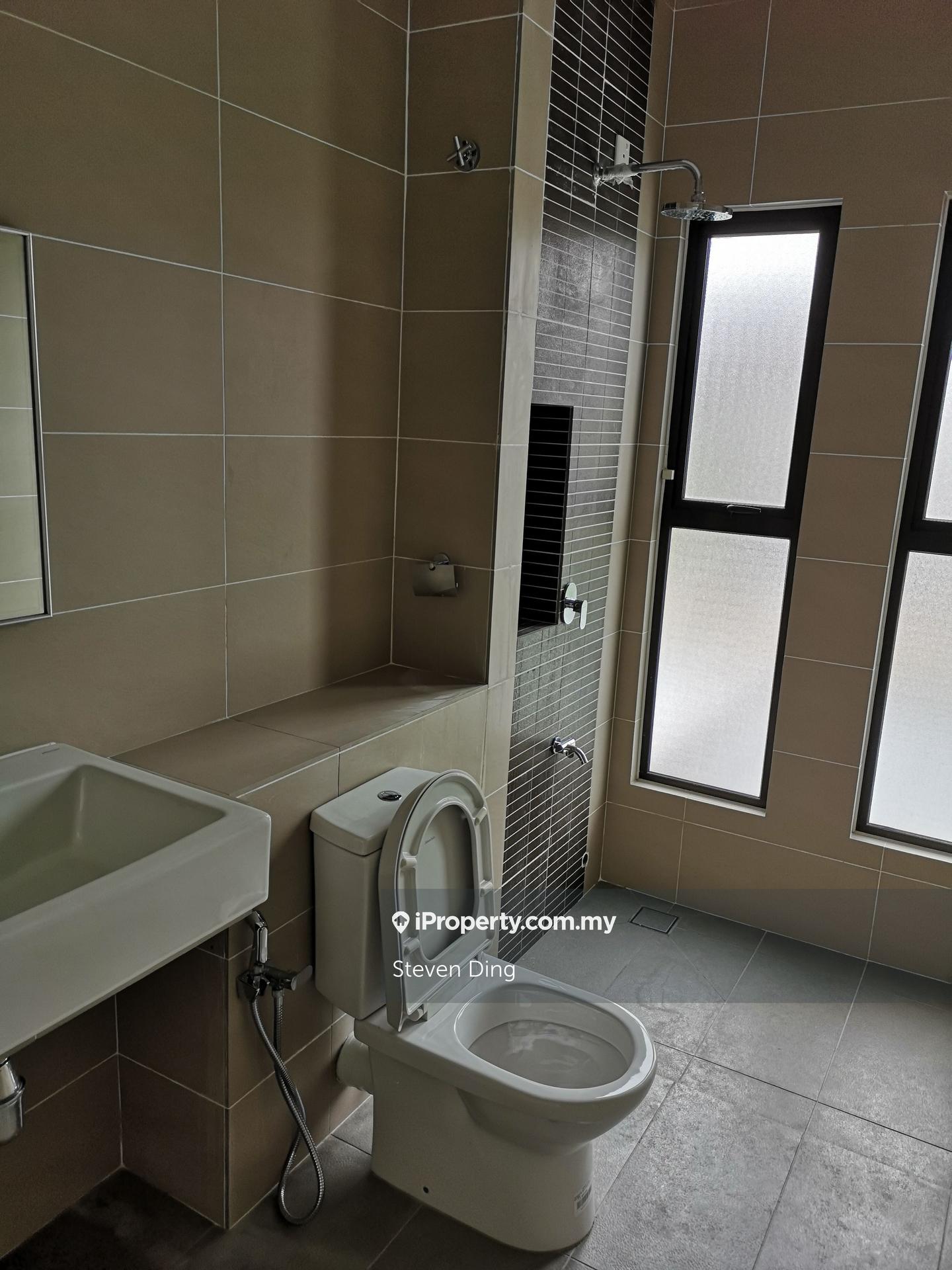 Rumah Berangkai 2 Tingkat untuk Dijual di Bandar Bukit Raja, Klang oleh Steven Ding - iProperty.com.my