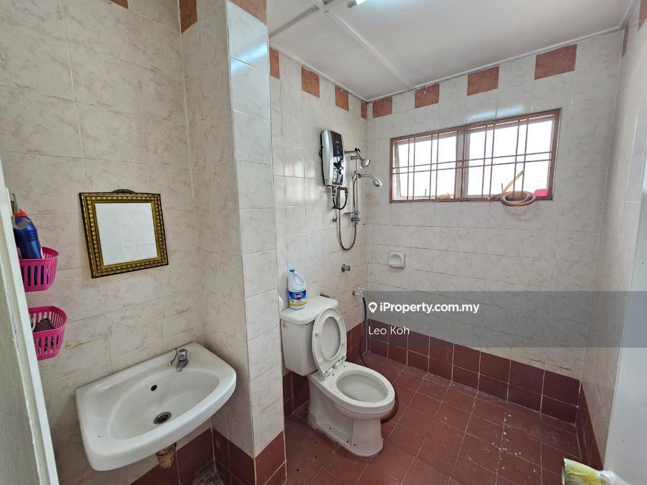 2.5-storey Terraced House for Sale in BANDAR PUCHONG JAYA, Puchong by Leo Koh - iProperty.com.my