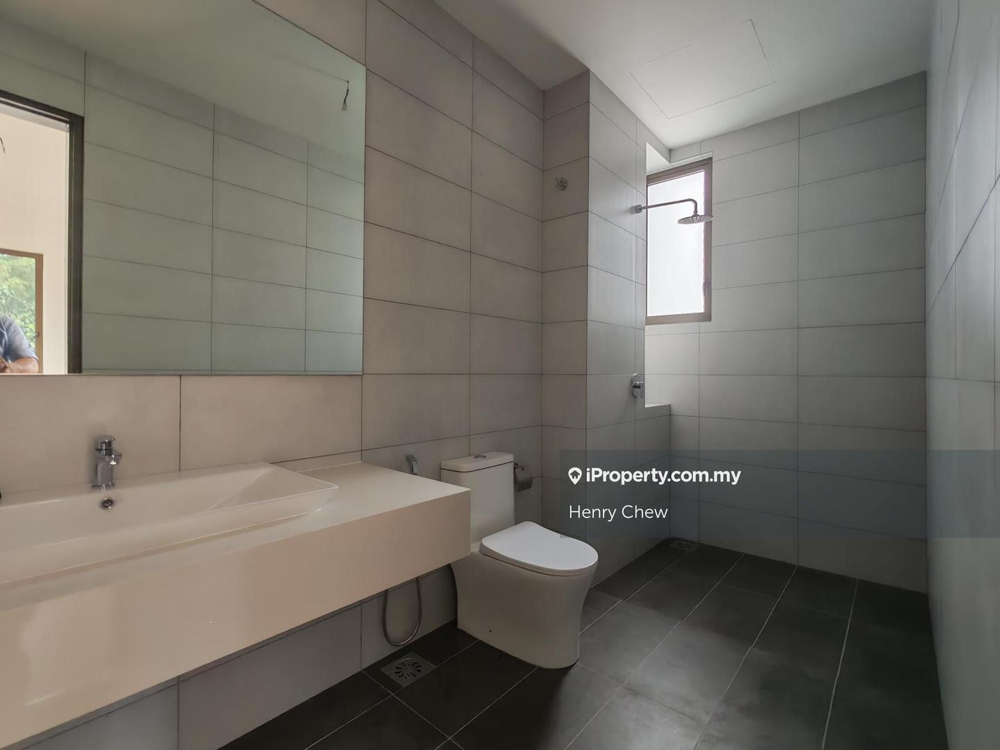 Rumah Berkembar untuk Dijual di Bandar Bukit Puchong, Puchong oleh Henry Chew - iProperty.com.my