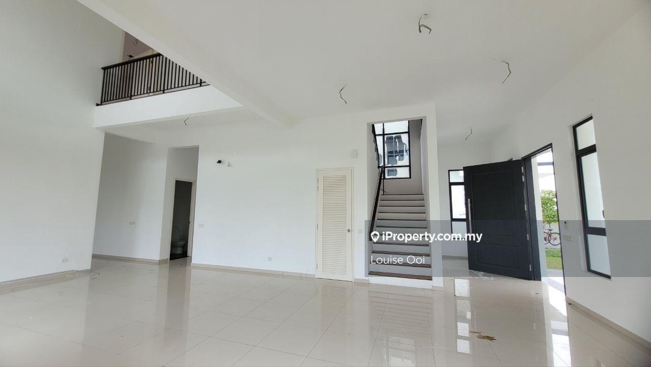 Bungalow House for Sale in Bandar Puncak Alam, Puncak Alam by Louise Ooi - iProperty.com.my