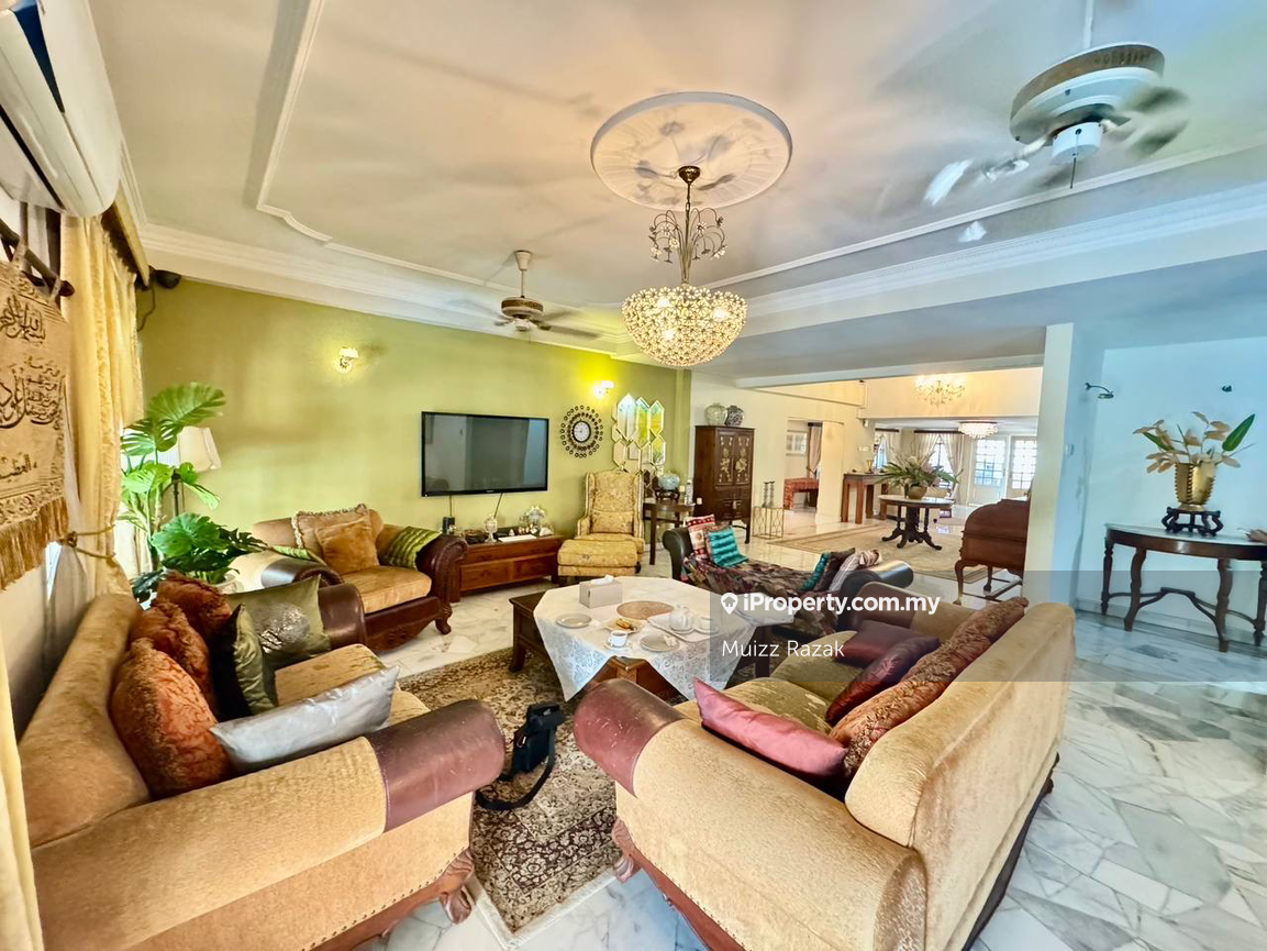 Bungalow House for Sale in Istana Bukit Kayangan, Shah Alam by Muizz Razak - iProperty.com.my