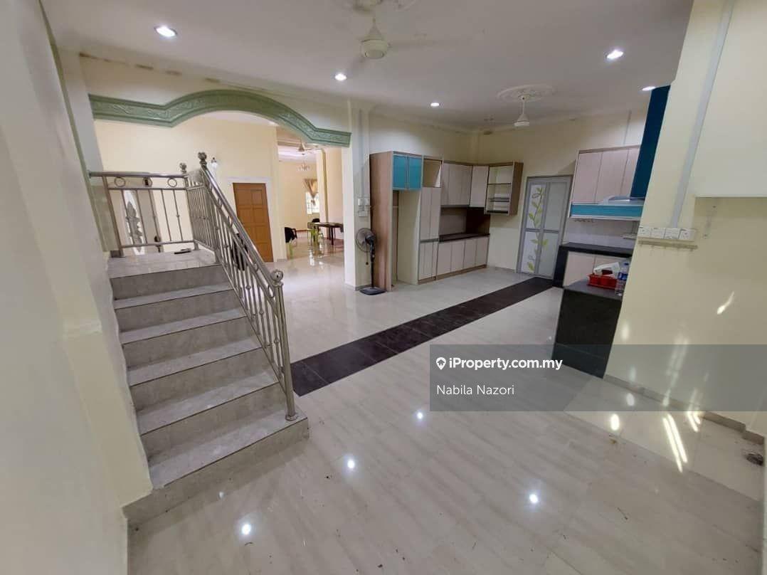Banglo untuk Dijual di Wakaf Bharu, Tumpat oleh Nabila Nazori - iProperty.com.my