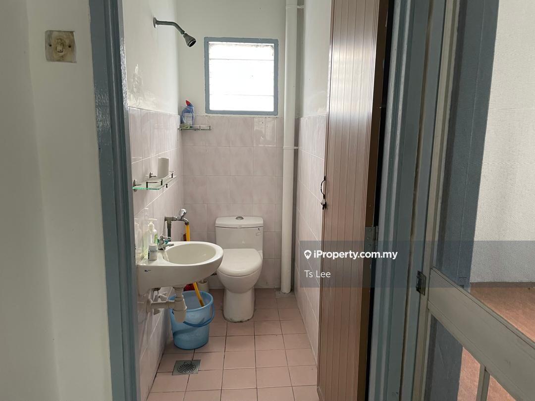 Rumah Berangkai 2 Tingkat untuk Dijual di Taman Petaling, Klang oleh Ts Lee - iProperty.com.my