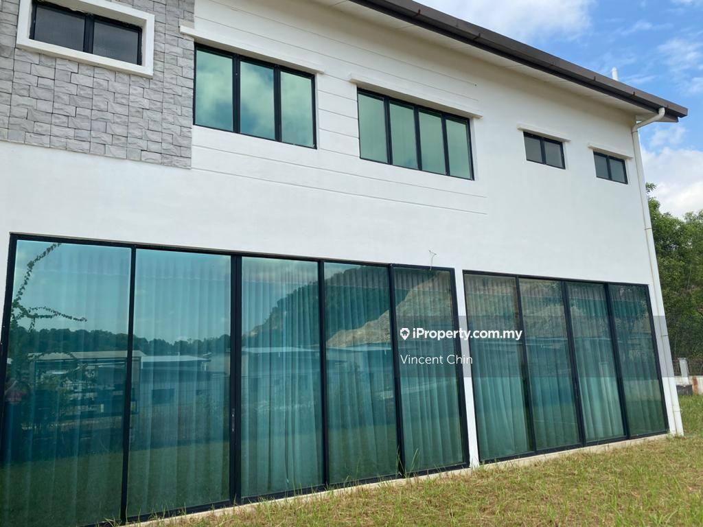Rumah Berkembar untuk Dijual di Bandar Nusa Rhu, Shah Alam oleh Vincent Chin - iProperty.com.my